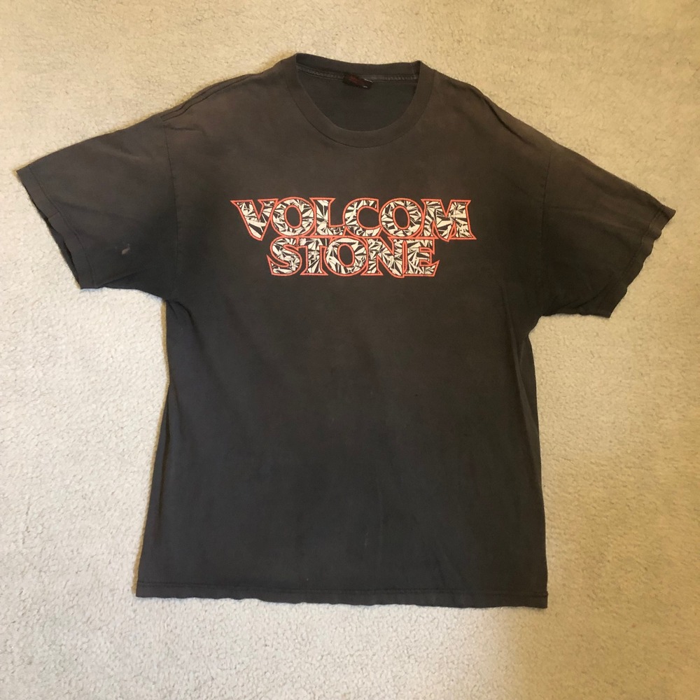 Vtg Volcom Stone T Shirt XL Faded Black Skate Surf Graphic Tee Thrashed